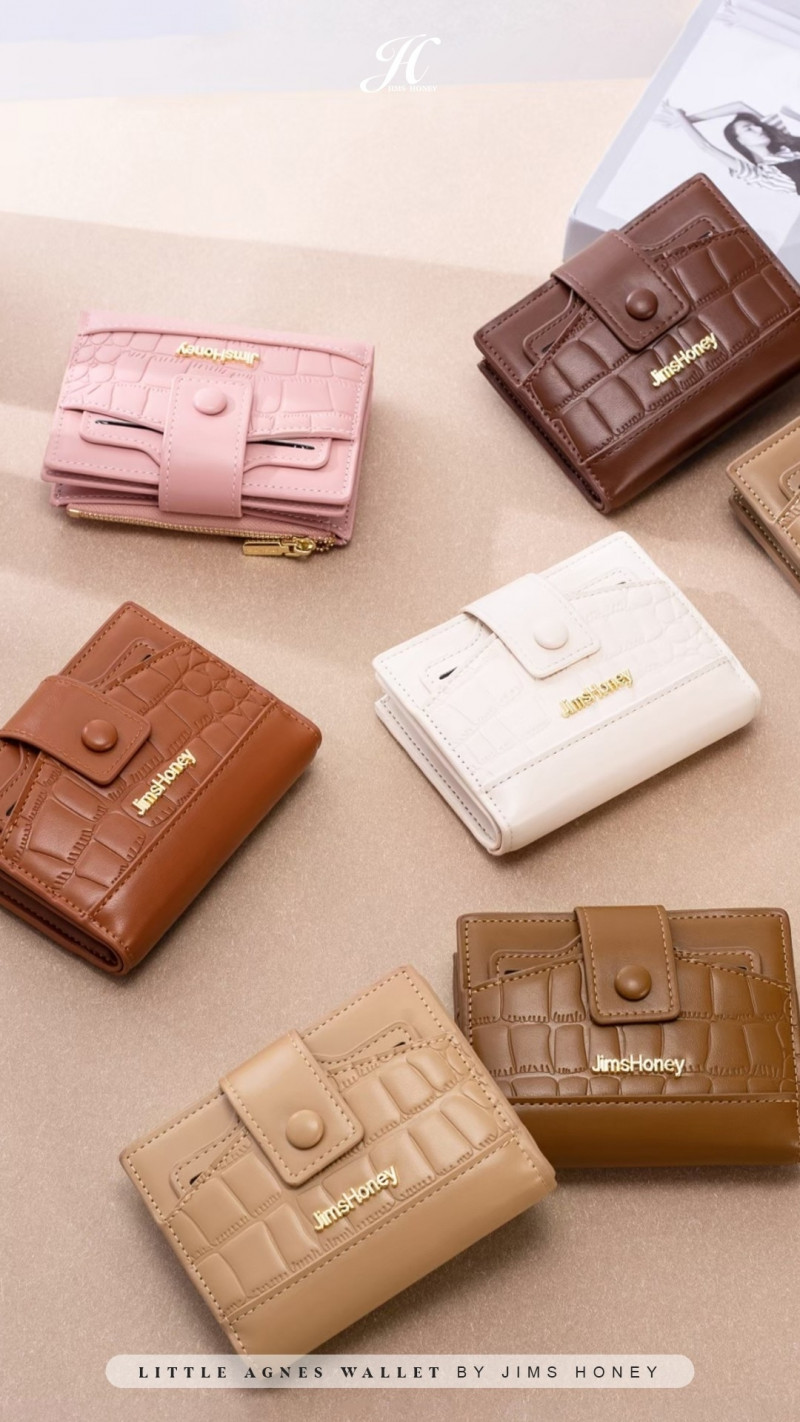 LITTLE AGNES WALLET