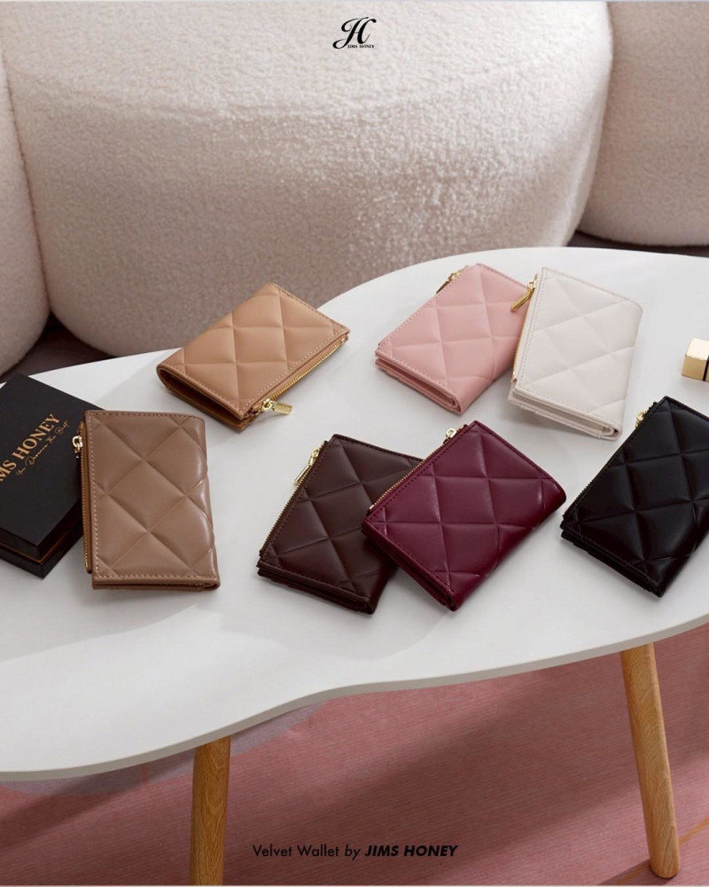 VELVET WALLET